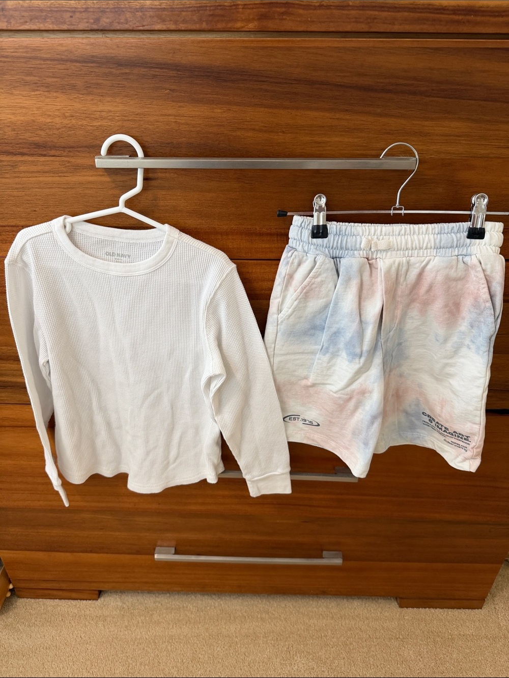 Zara boys brand new Blue Tie-Dye Shorts Old Navy White Thermal Top both new